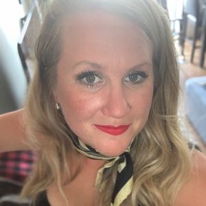 Meet your Posher, Christine